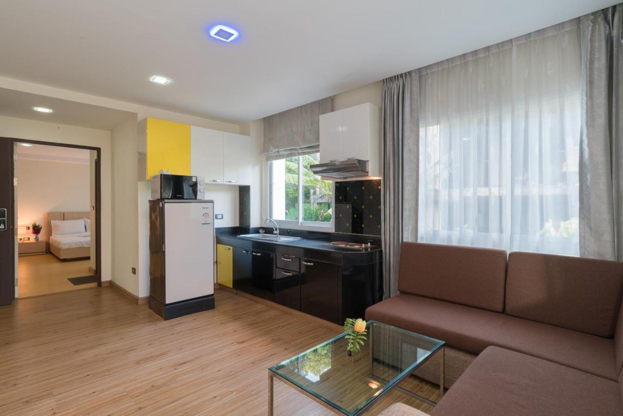 Goldstone Residency Patong , Phuket Leilighet Eksteriør bilde